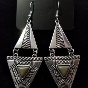 Silver with green stone paparazzi earrings